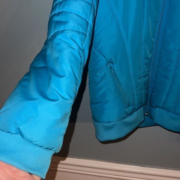 Under Armour Girls Youth XL  sky blue Winter Puffer Hooded Jacket - Picture 4 of 8
